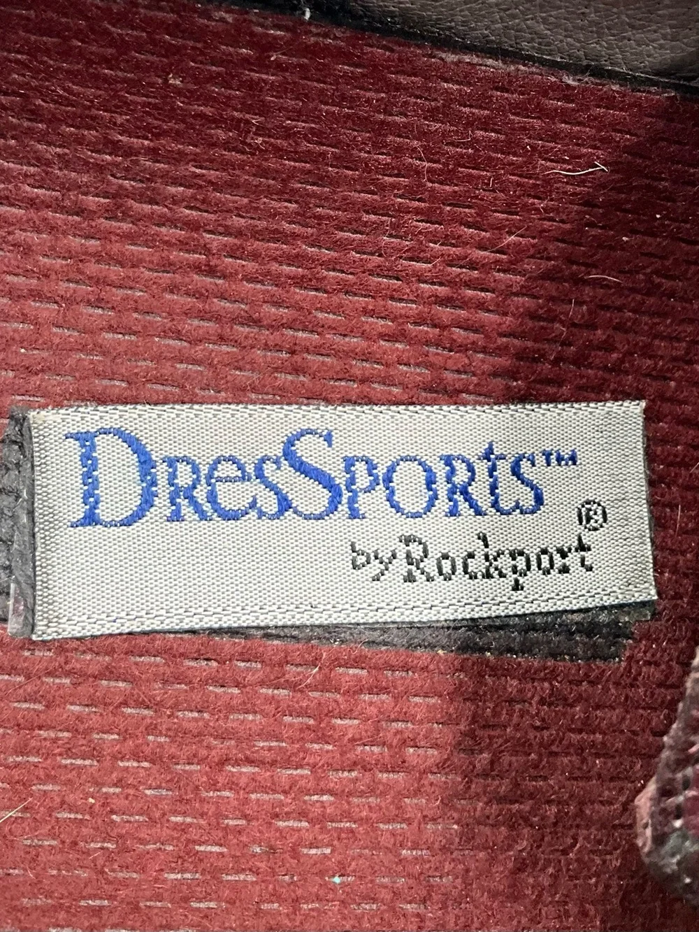 Vintage Rockport DreSports Oxfords Size 9.5M Burgundy Leather Brogue Oxfords